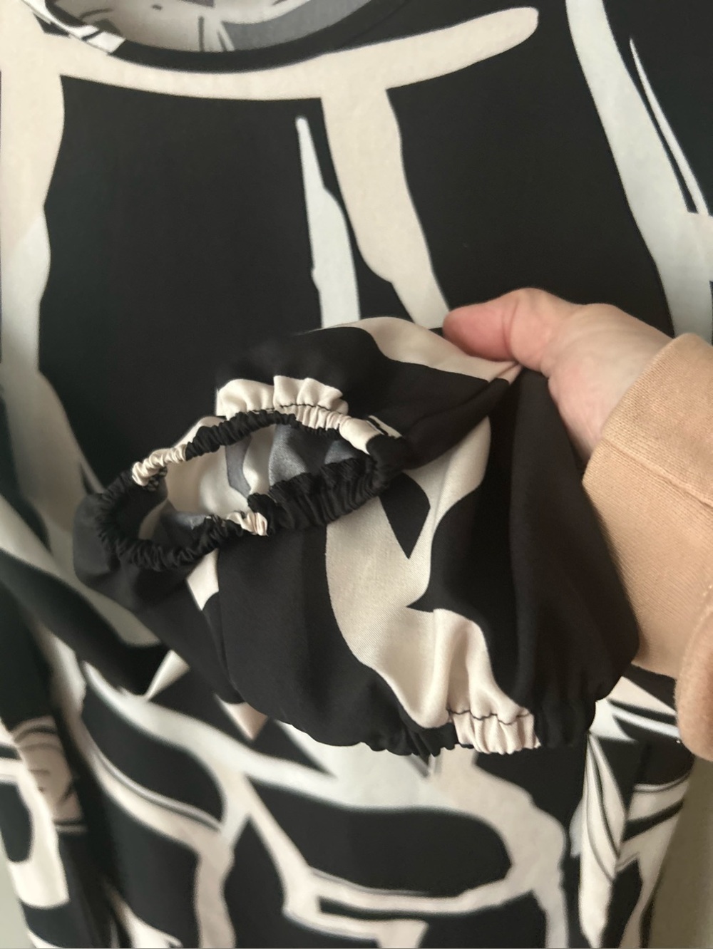 Emery rose shift dress - Picture 9 of 10